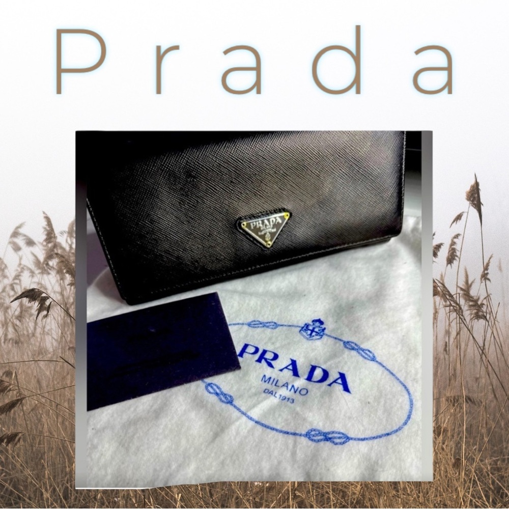 PRADA 💎 Black Saffiano Leather Wallet !AUTHENTIC!